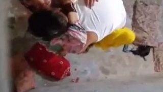 Randi Bhabhi Chodte Hue Pakda Video
